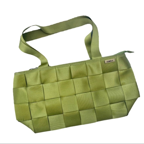 Comely Handbags - Comely Green Seatbelt Purse